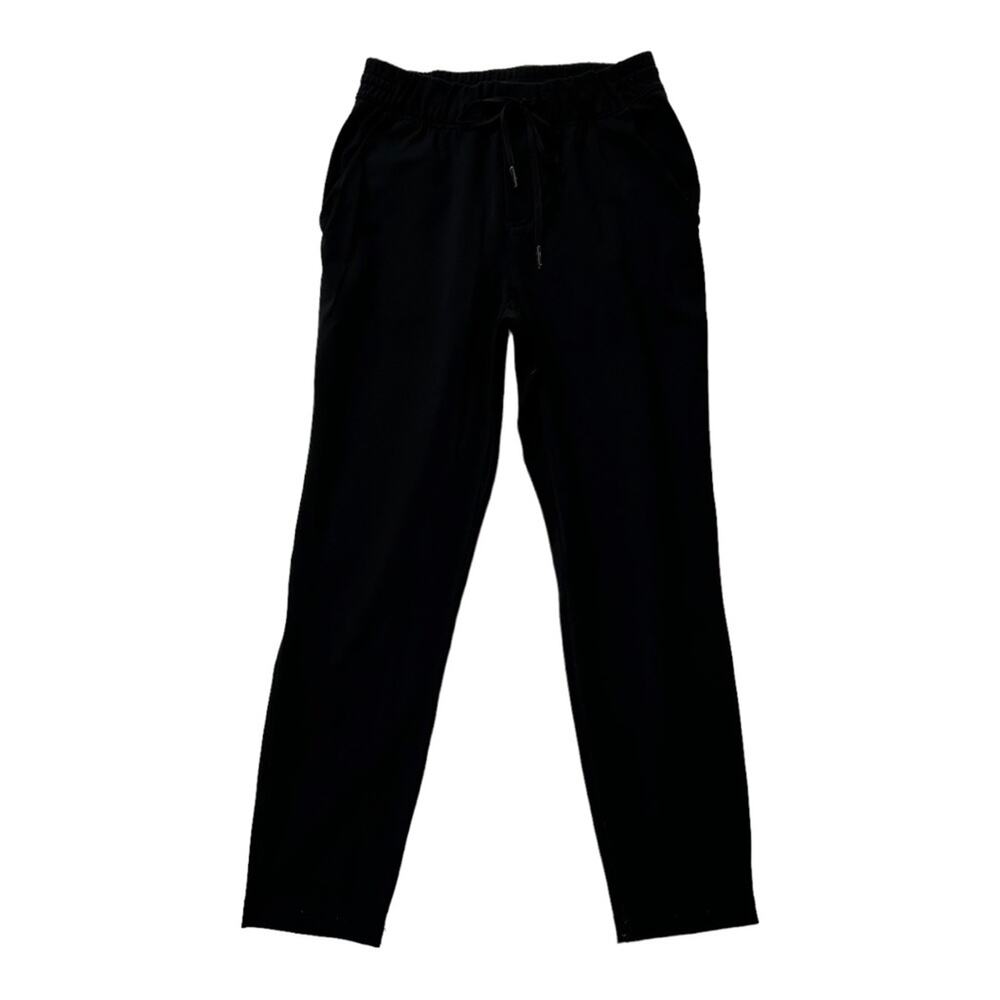 The Constant Aritzia Black Mid Rise Helena Pant Workout Joggers Small